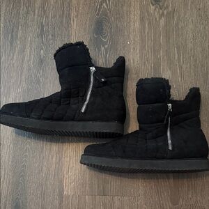 Madden Girl Downwind Black Quilted Ankle Boots with Zipper